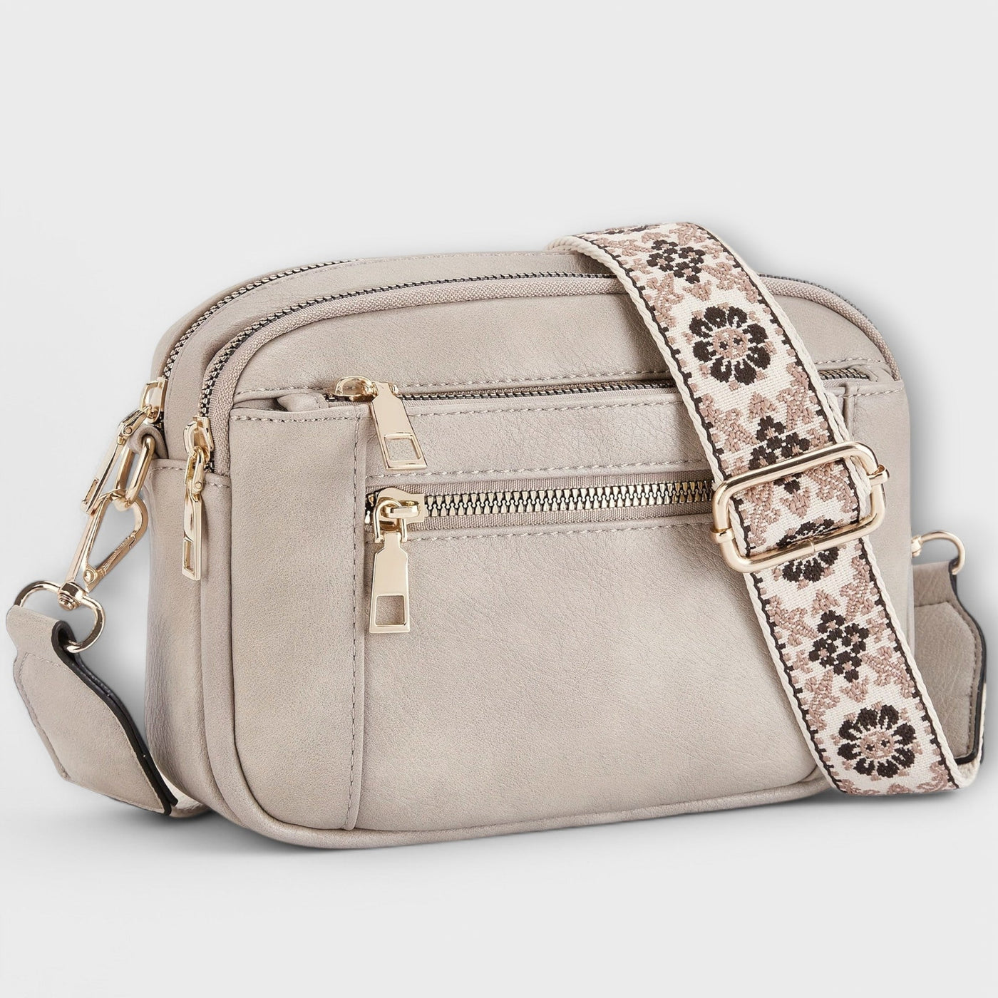 Crossbody bag made of vegan leather